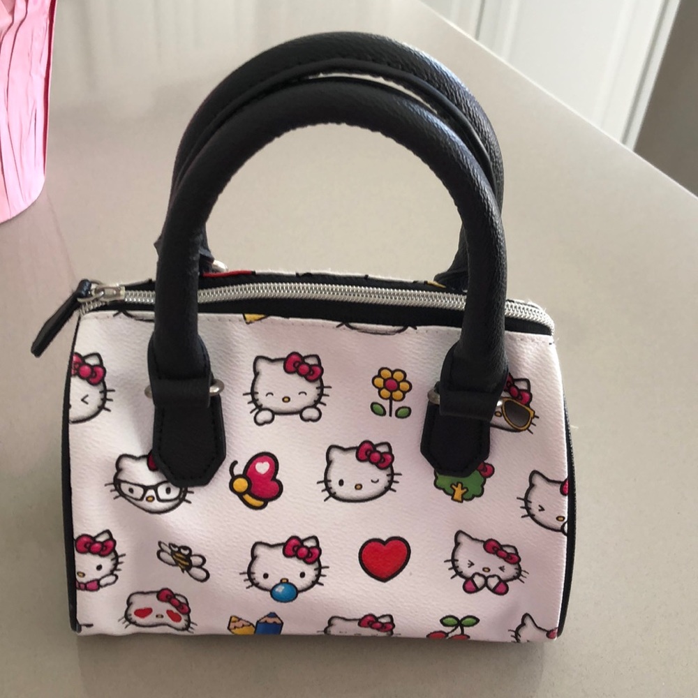 Hello Kitty bag
